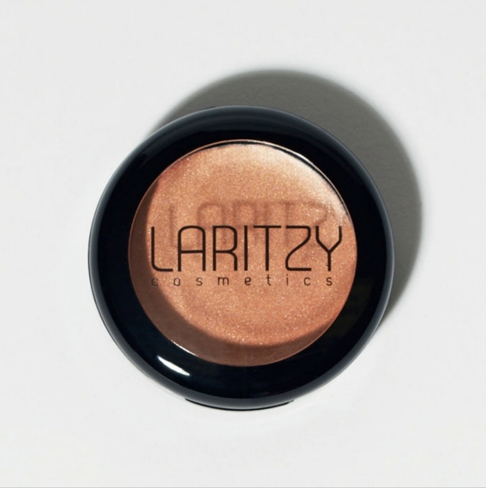 Laritzy Cosmetics Cream Highlighter